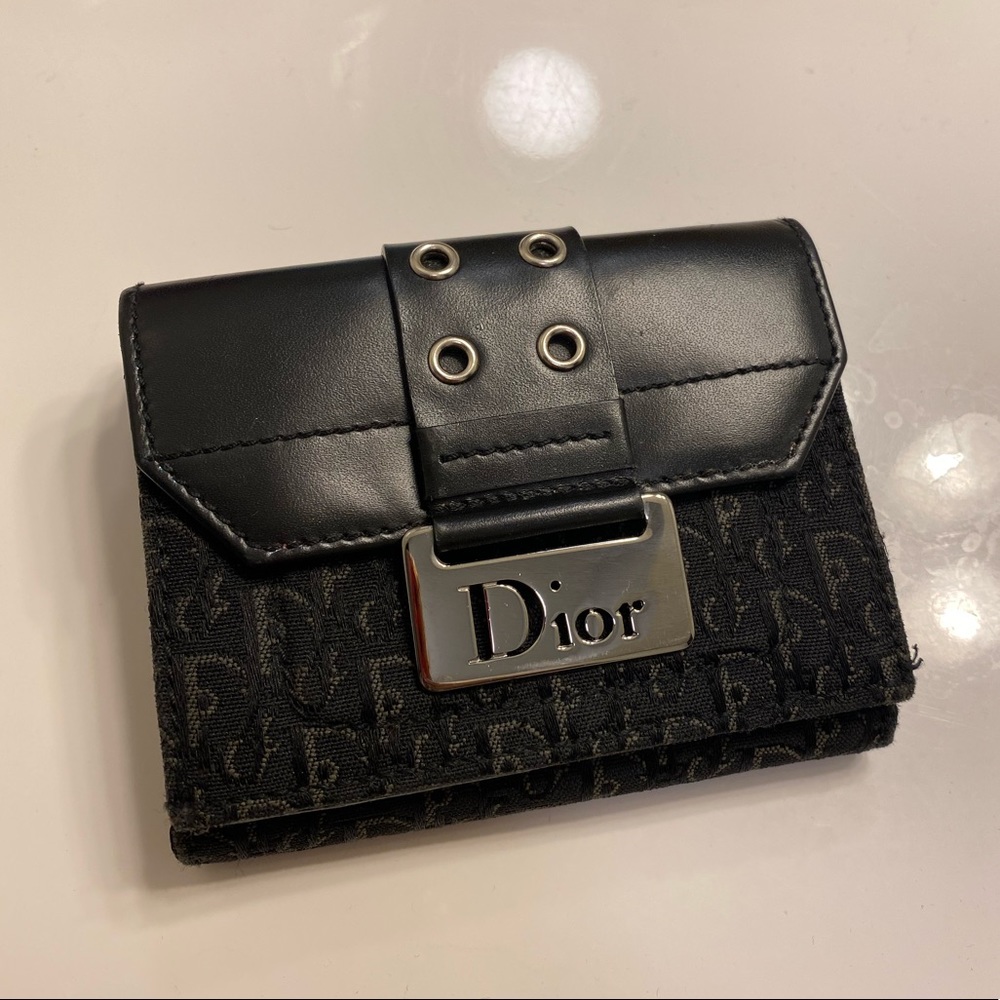 SOLD! DIOR Vintage 2003 Black Diorissimo Compact